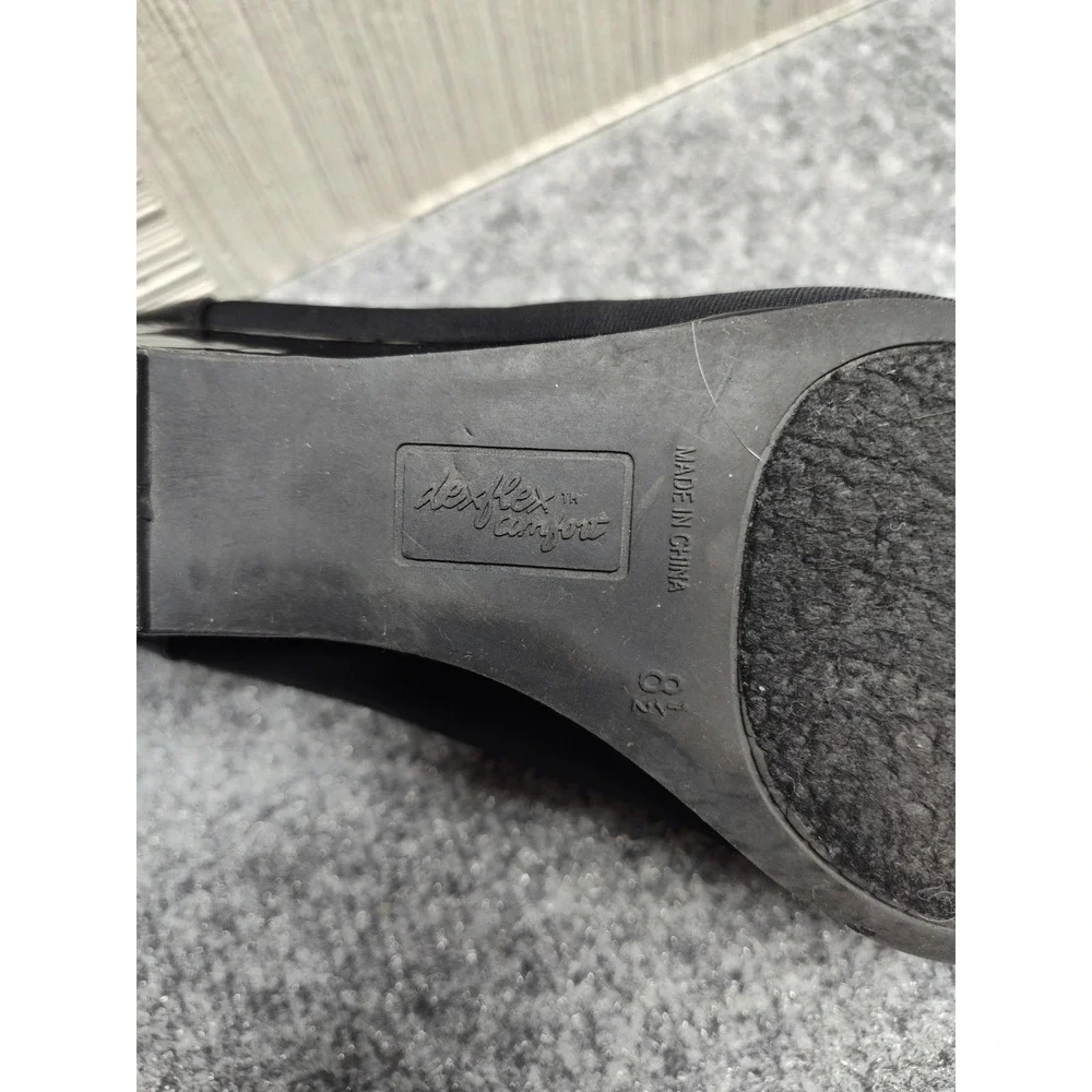 Dexflex Comfort Women Flat Shoe 8.5 Black Slip On Mid Wedge‎ Buckle Toe Formal